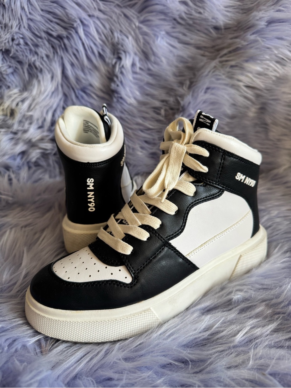 Steve Madden High Top Hoop Sneakers SM NY90